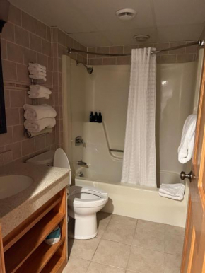 Slopeside Hotel by Seven Springs Resort